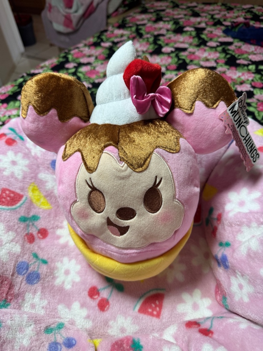 NEW Pink Ice Cream Minnie Plush Toy